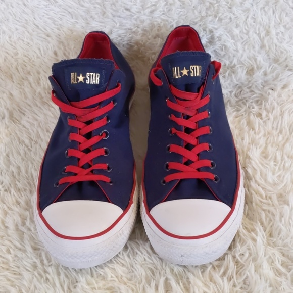 CONVERSE Other - RARE CONVERSE ALL STARS BLUE WITH RED LOW TOPS